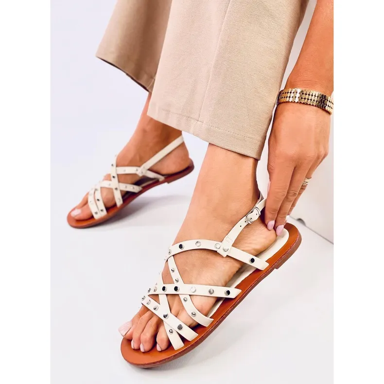 Capris Beige Roman sandals
