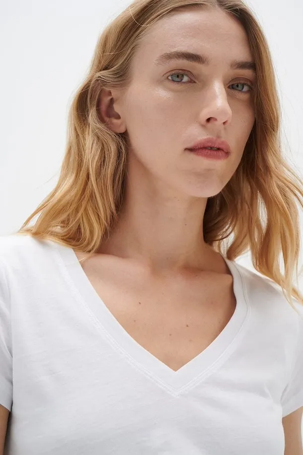 RENA T SHIRT